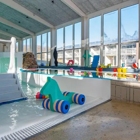 شقة For 6 Guests With Loft, Ringkøbing