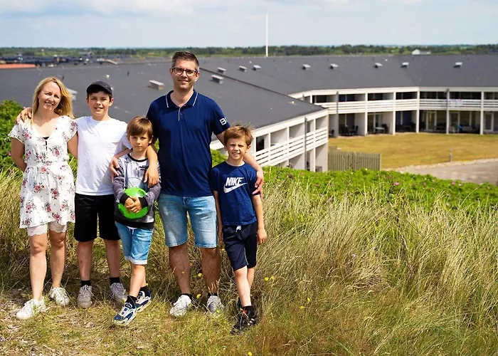 For 6 Guests With Loft, *