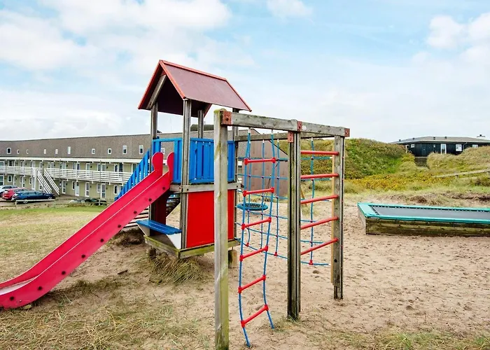 For 6 Guests With Loft, Apartment *